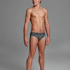 Funky Trunks Mens Classic Briefs - Black Widow 9 Funky Trunks Mens Classic Briefs - Black Widow -arena || FUNKITA || Funky Trunks Sales Store FT35M BLACK WIDOW 3378